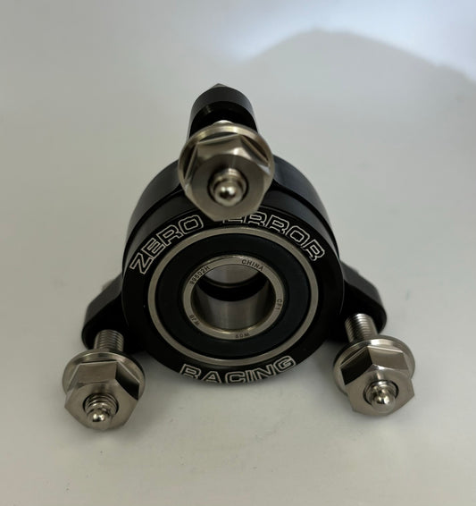 Quarter Midget Anodized Light Front Hub with Titanium Bolts and Nuts