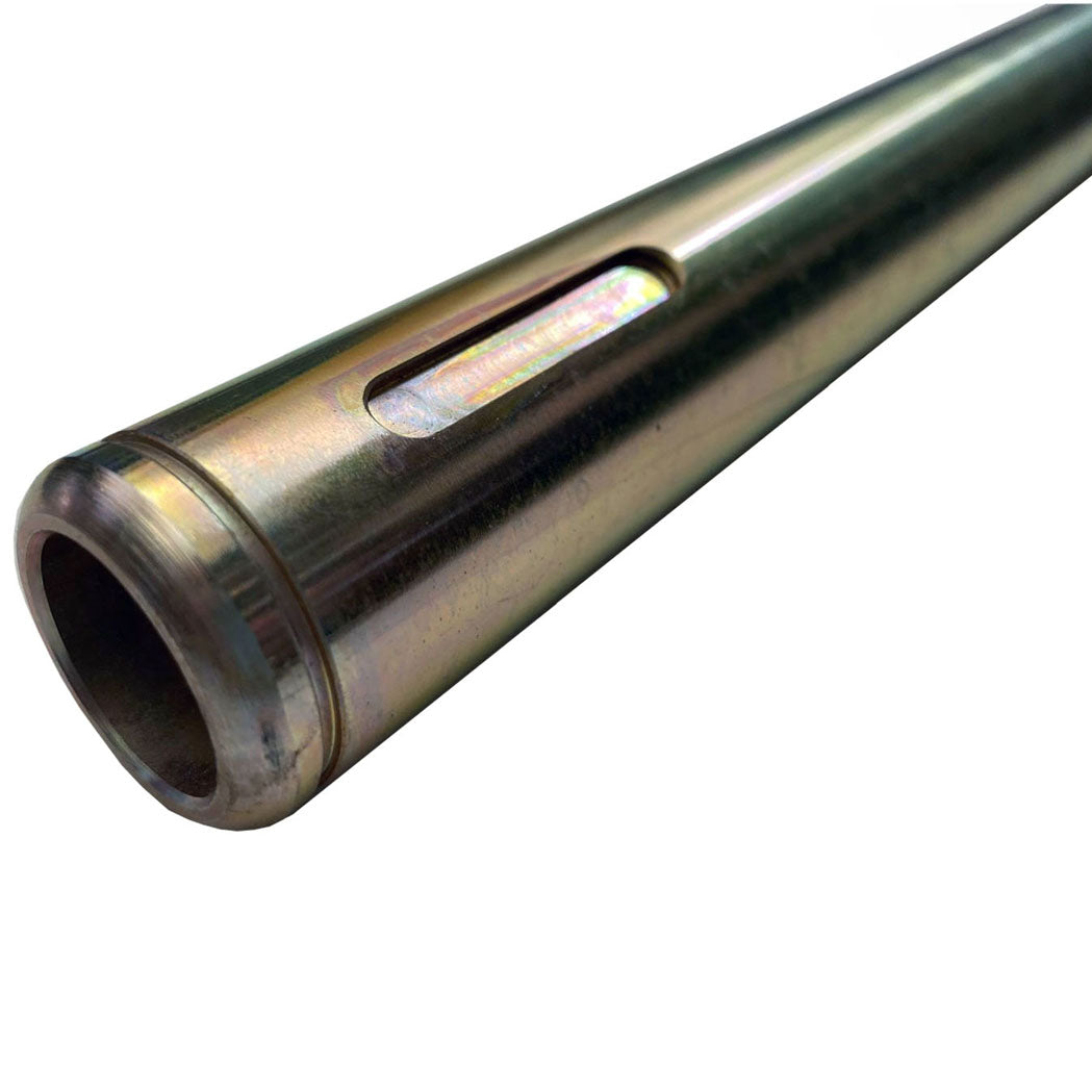 End of a 32 Inch Steel Axle for Pursuit, Xpect and Axiom Karts.